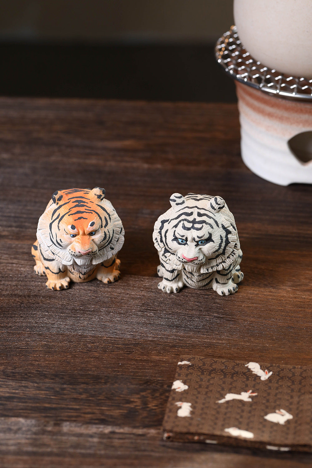 Gohobi Yixing Purple Clay Lucky Tiger Tea Pet – Hand-Painted Zisha Ornament