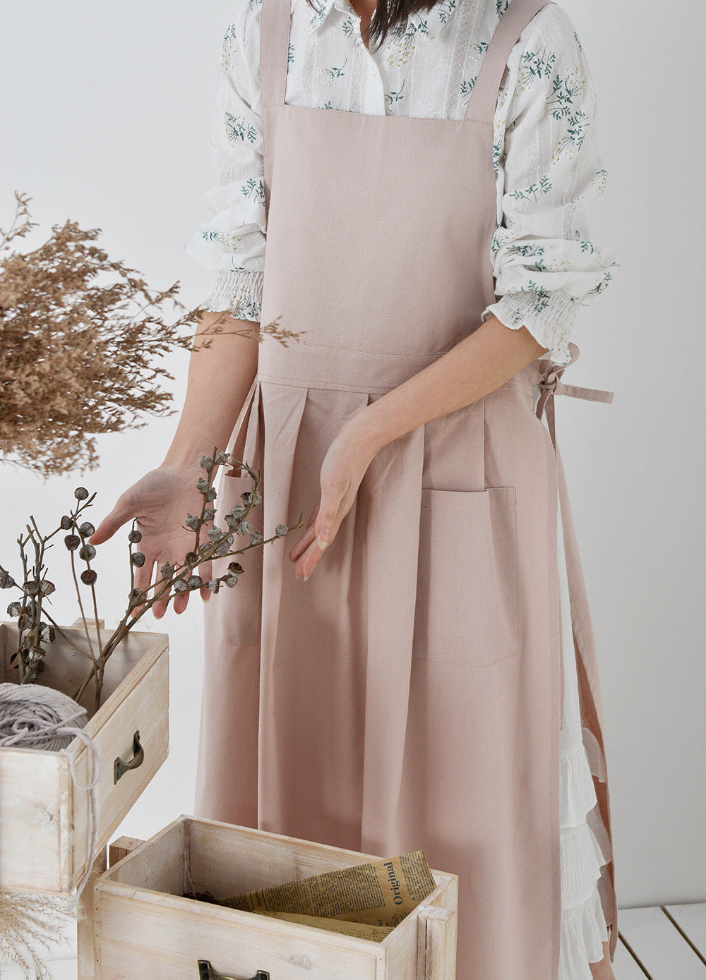 Gohobi Korean Waterproof Adjustable Cotton Apron