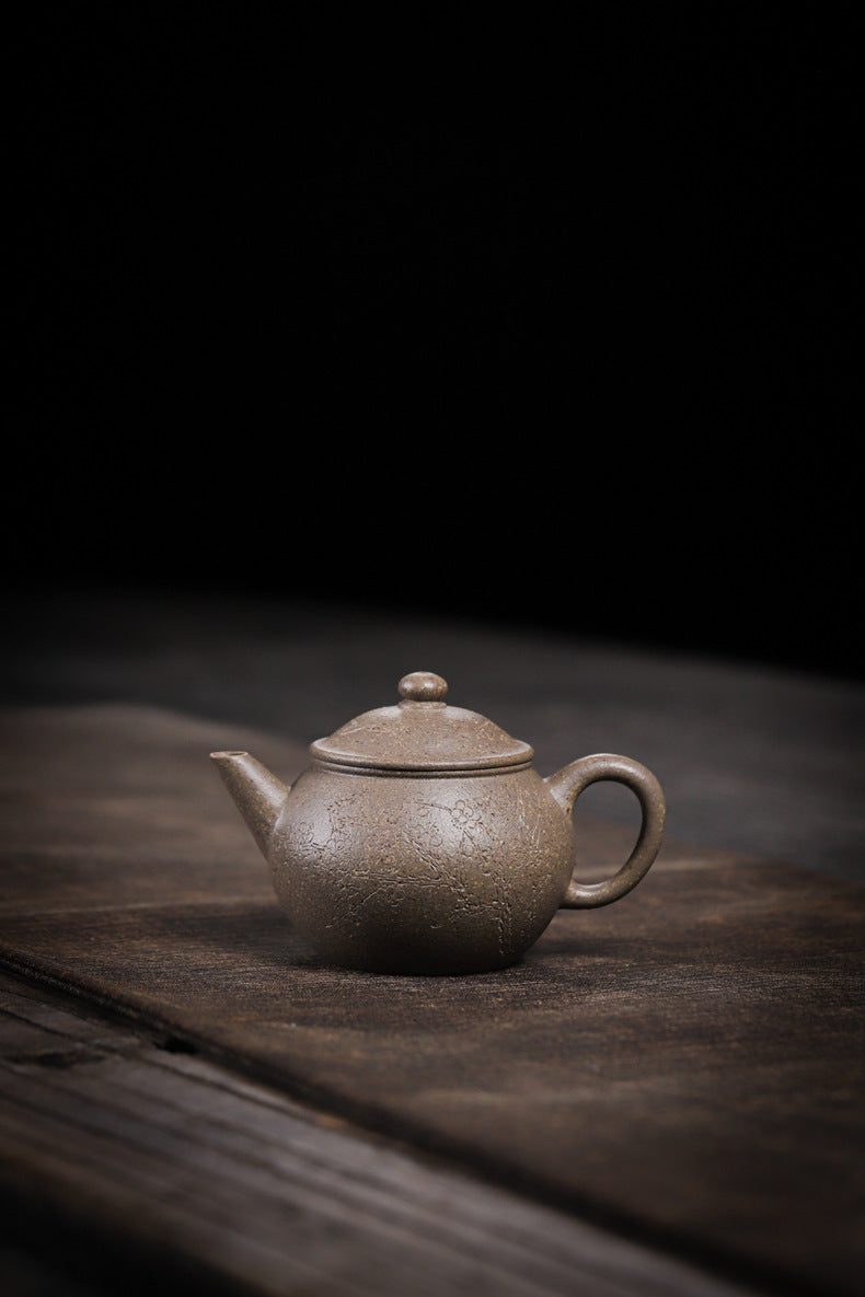 [Chingshui Tang 青水堂] Handmade Yixing Zisha Sandy Purple Clay Teapot – 130ml Handmade Original Ore Qing Jiangpo Clay Bala Shui Ping Teapot, Small Gongfu Purple Clay Teaware with Built-in Filter