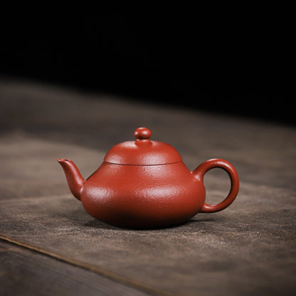 [Chingshui Tang 青水堂] Handmade Yixing Red Zisha Clay Teapot – 120ml Original Ore Zhuni Pear-Shaped Teapot, Handmade Gongfu Tea Teaware for Home Brewing