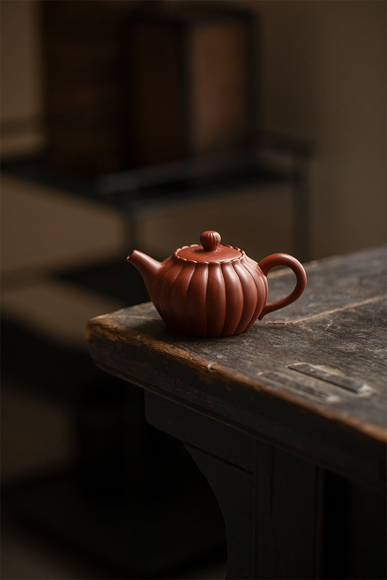 Gohobi Yixing Zisha Chrysanthemum Petal Teapot