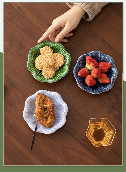 Gohobi Traditional Japanese Glazed Fruit Nuts Small Plate - Hibiscus 004