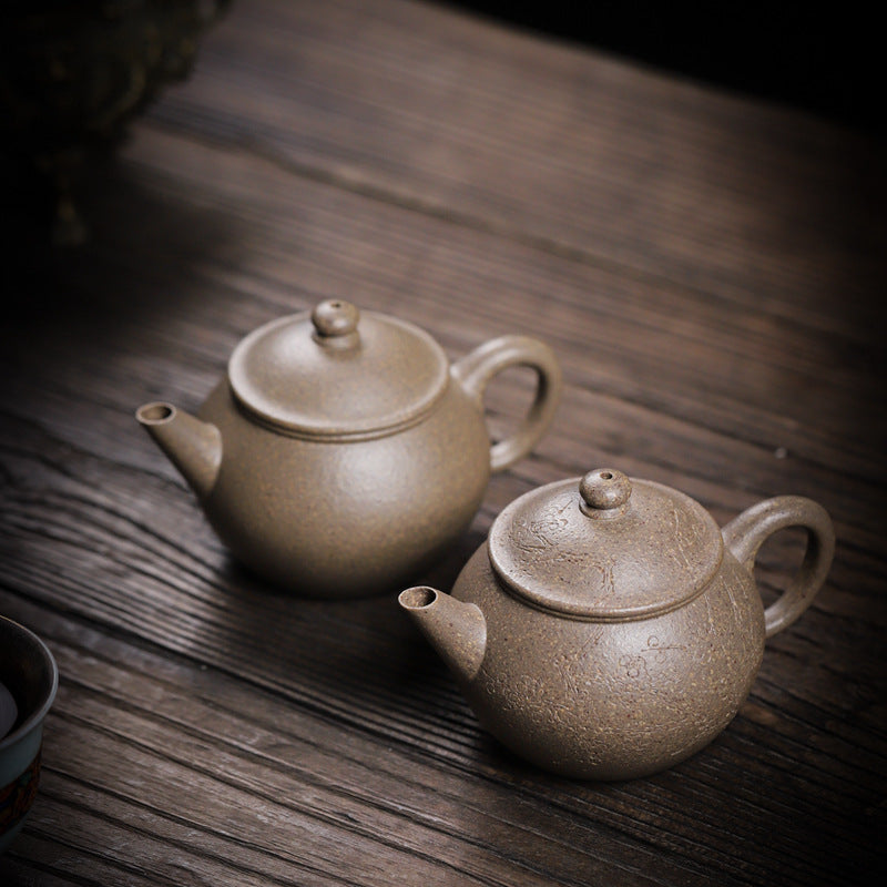 [Chingshui Tang 青水堂] Handmade Yixing Zisha Sandy Purple Clay Teapot – 130ml Handmade Original Ore Qing Jiangpo Clay Bala Shui Ping Teapot, Small Gongfu Purple Clay Teaware with Built-in Filter