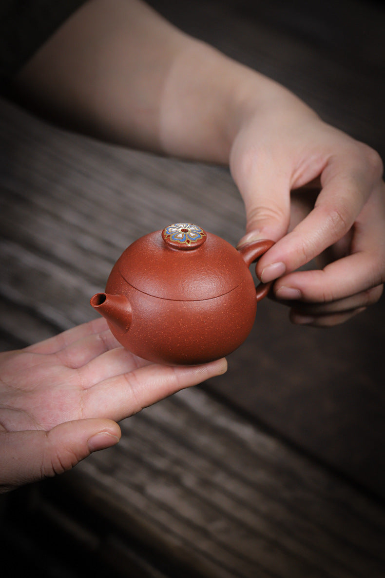 [Chingshui Tang 青水堂] Handmade Yixing Zisha Sandy Purple Clay Teapot – 90ml Handmade Original Ore Jiangpo Clay Bowl-Shaped Teapot, Thin Body with Built-in Filter, Gongfu Small Teaware