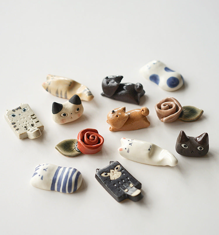 Gohobi Ceramic Cat & Dog Chopstick Rest