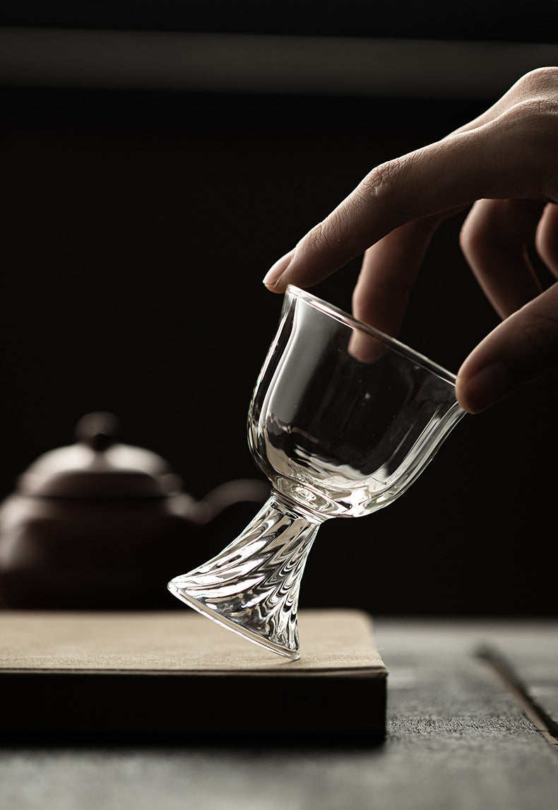 Gohobi High Borosilicate Glass Flower-Rim Swirl-Base Tall Footed Master Cup – Heat-Resistant Gongfu Tea Cup