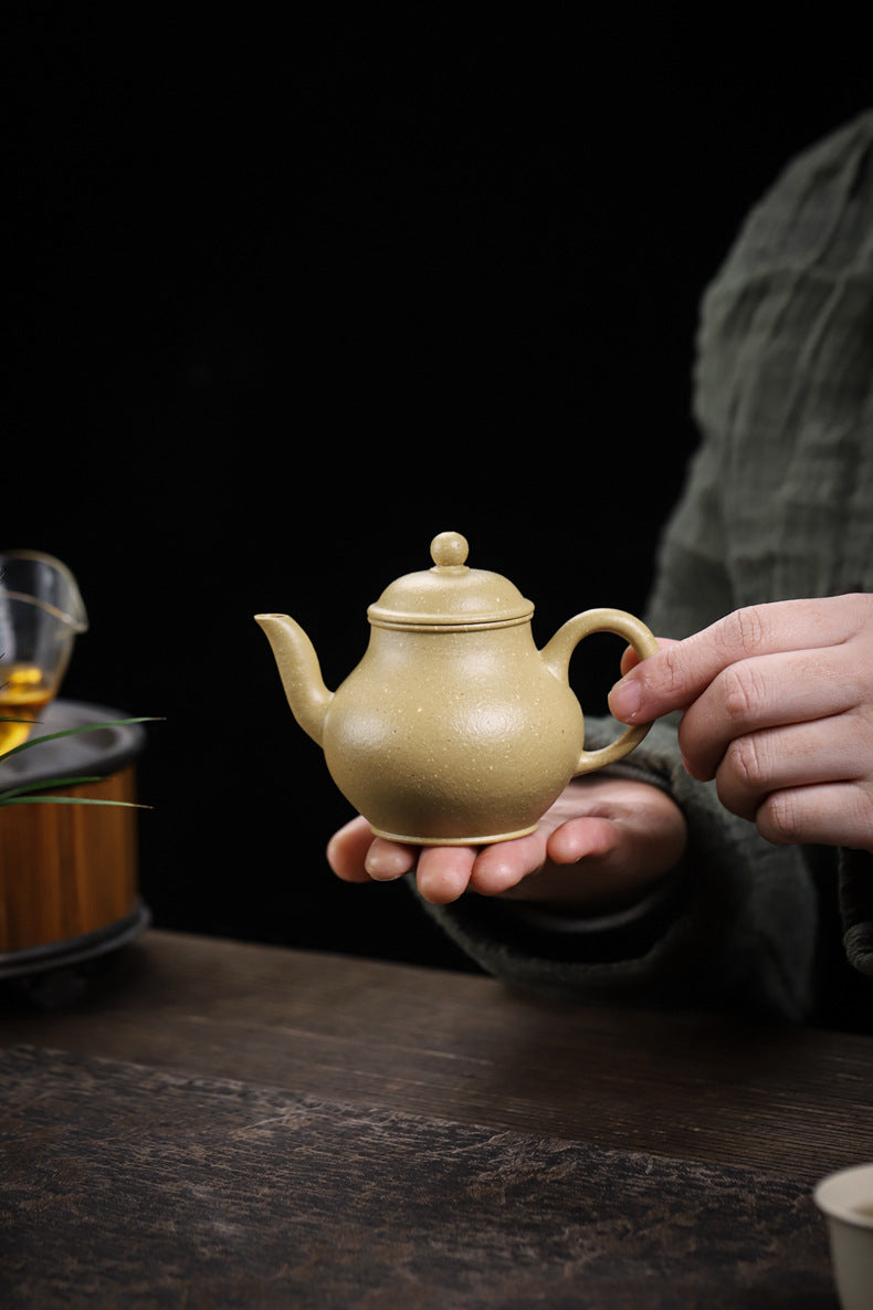 [Chingshui Tang 青水堂] Handmade Yixing Green Zisha Clay Si Ting Teapot – 130ml Original Ore Clay Gongfu Teapot with Built-in Filter