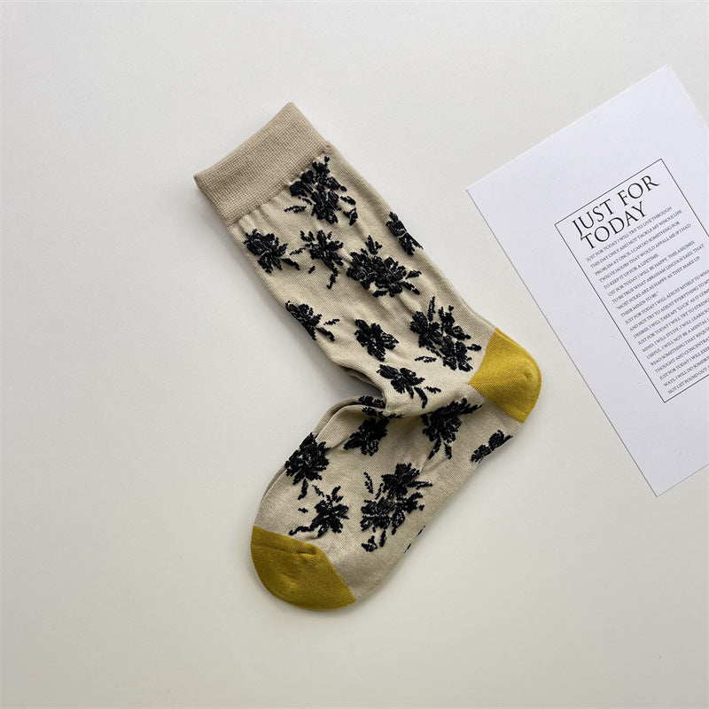 Gohobi Japanese Embossed Floral Mid-Calf Socks