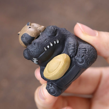 Gohobi Zisha Capybara & Crocodile Tea Pet Figurine