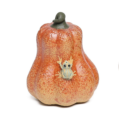 Gohobi Yixing Purple Clay Gourd Frog Tea Pet – Handmade Water-Spraying Ornament