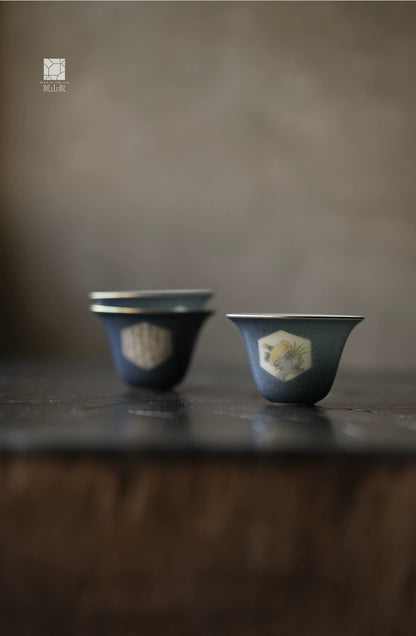 [賦山敘 x Gohobi] “Splash-Blue Stone & Poetry” Teacup Set – 3pcs Handcrafted Jingdezhen Ceramic Gongfu Tasting Cups