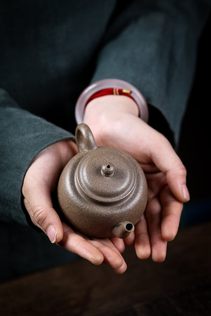 [Chingshui Tang 青水堂] Handmade Yixing Zisha Sandy Purple Clay Teapot – 170ml Original Ore Qing jiangpo Clay, Handmade Light Body with Built-in Filter, Traditional Chinese Purple Clay Teaware