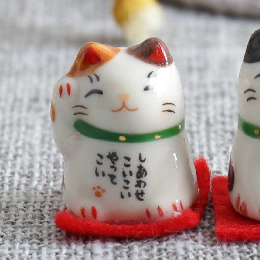 Gohobi Handmade Ceramic Cat Ornament