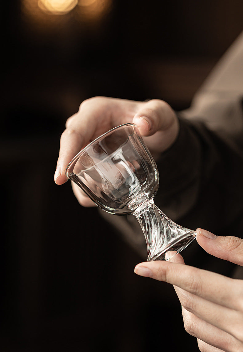 Gohobi High Borosilicate Glass Flower-Rim Swirl-Base Tall Footed Master Cup – Heat-Resistant Gongfu Tea Cup