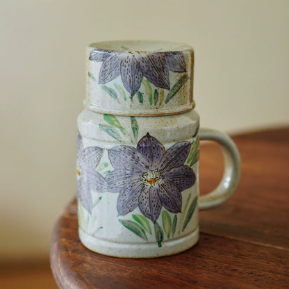 Gohobi Hand-Painted Blue and White Floral Mug with Lid Cup