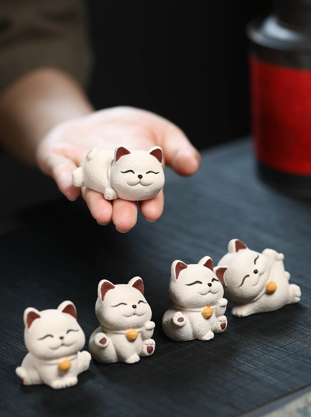 Gohobi Handmade Ceramic YiXing Clay Lucky Cat Ornament Tea pet