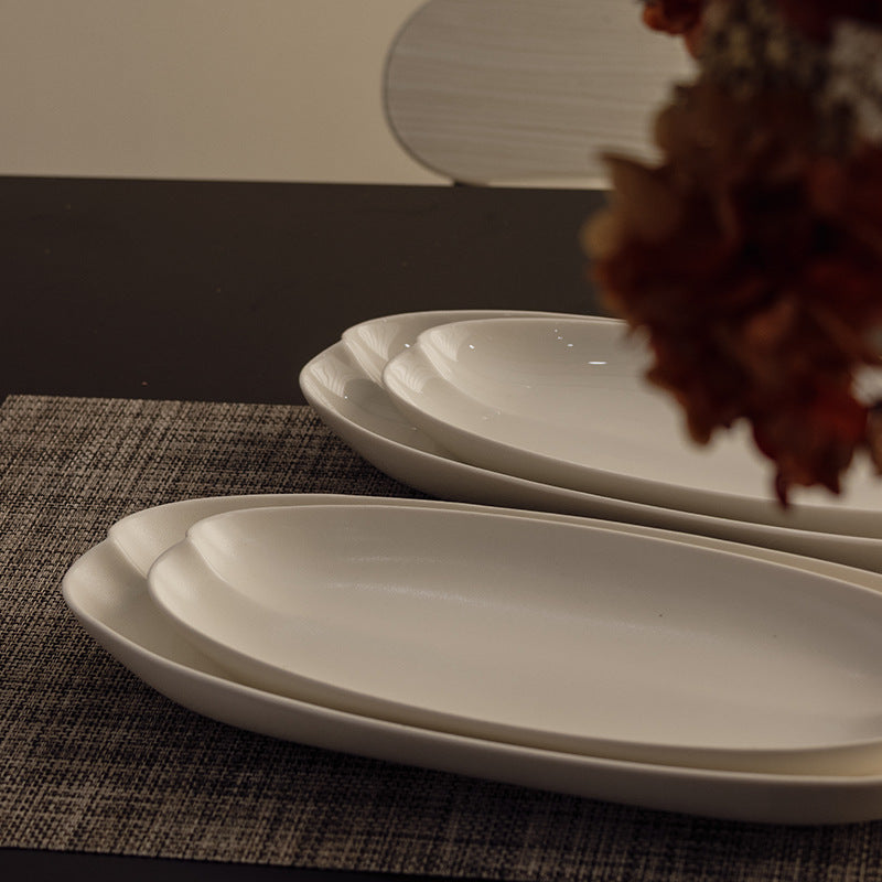 Gohobi Painted Matte Long Kwai Kou Plate