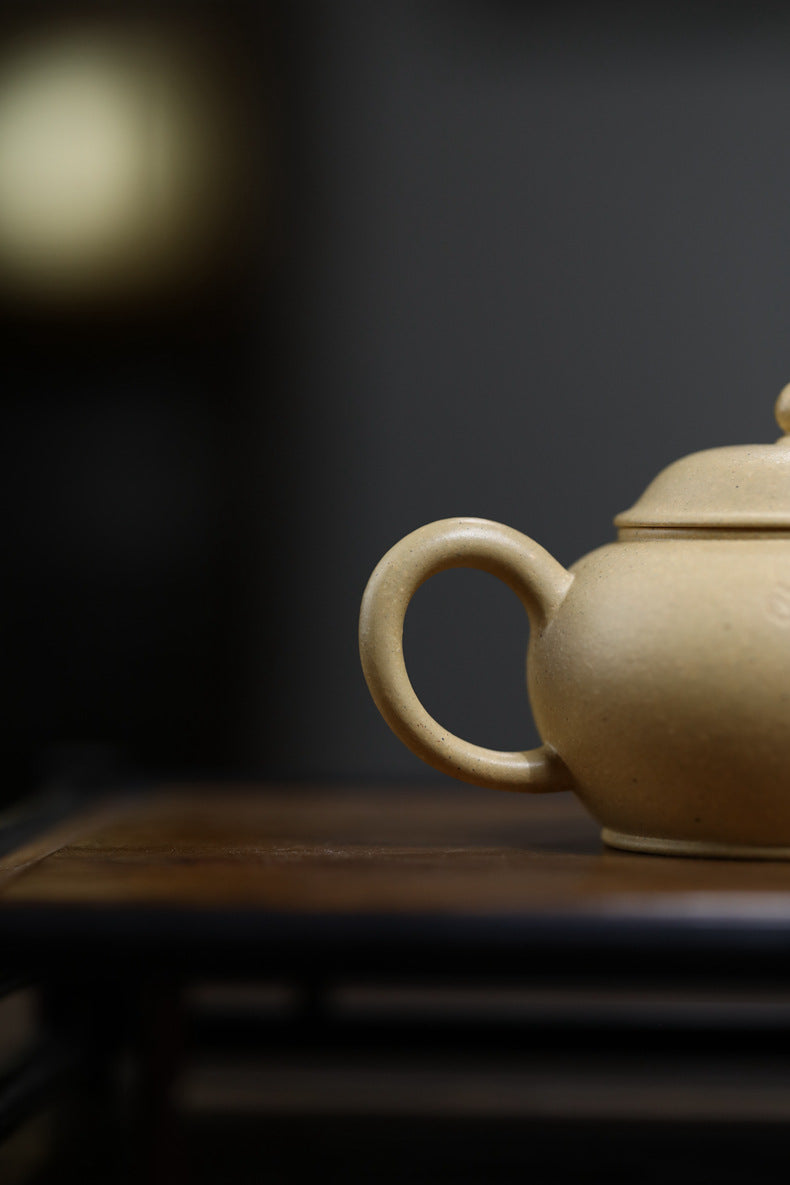 [Chingshui Tang 青水堂] Handmade Yixing Green Zisha Clay Xiaoping Teapot – 100ml Original Ore Benlu Caly with Inner Filter, Semi-Handmade Thin-Walled Gongfu Teapot