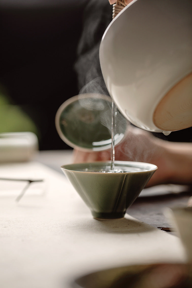 Gohobi Handmade Green and Beidge Gaiwan