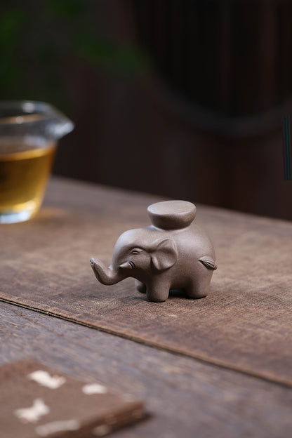 Gohobi Yixing Purple Clay Elephant Lid Holder – Handmade Teapot Lid Rest