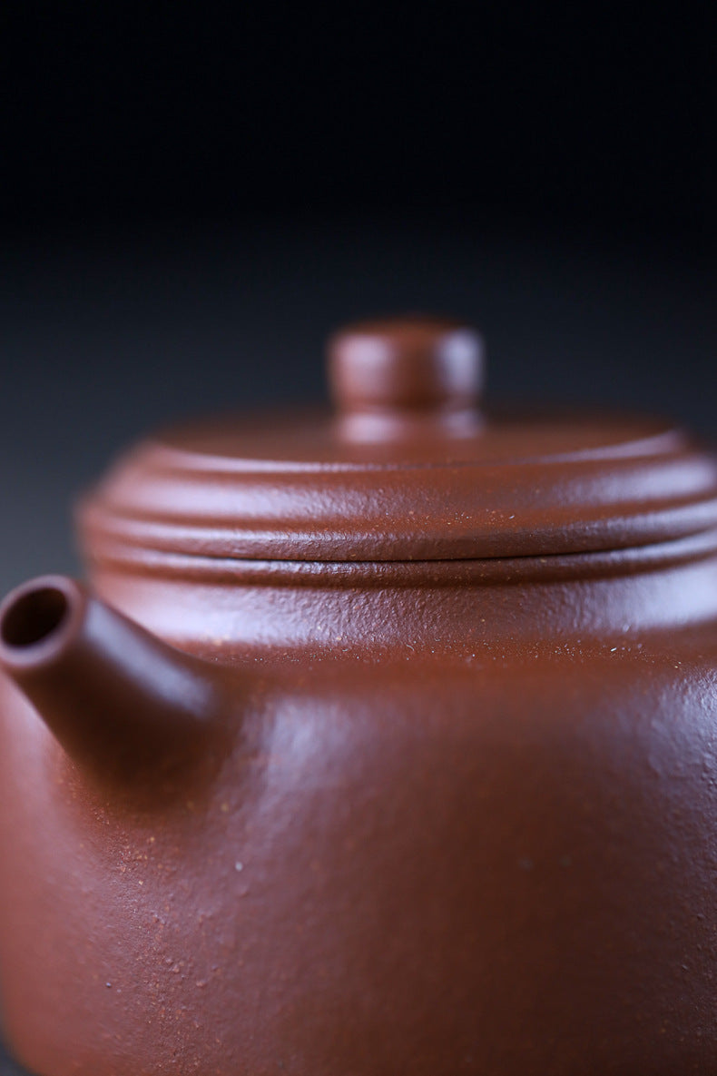 [Chingshui Tang 青水堂] Handmade Yixing Original Ore Sandy Purple Clay "Dezhong" Teapot – 150ml Zen-Inspired Home Brewing Teapot with Built-in Filter