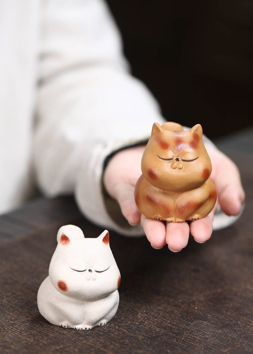 Gohobi Lucky Cat Ornament Yixing Clay Tea Pet