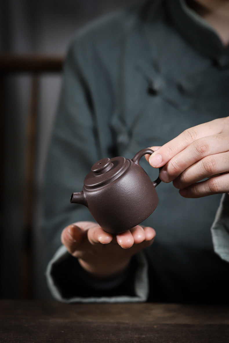 [Chingshui Tang 青水堂] Handmade Yixing Purple Zisha Clay Teapot  – 100ml Original Ore Sky Blue Clay Xiao Julun (Small Giant Wheel) Style, Thin-Walled Gongfu Teapot with Built-in Filter