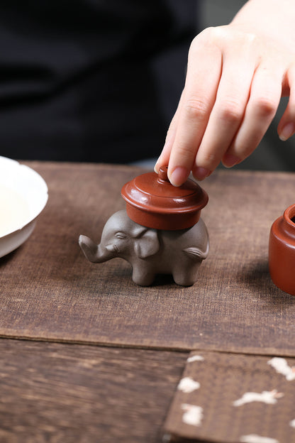 Gohobi Yixing Purple Clay Elephant Lid Holder – Handmade Teapot Lid Rest