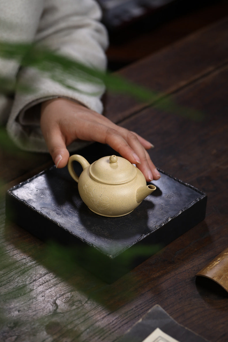 [Chingshui Tang 青水堂] Handmade Yixing Green Zisha Clay Xiaoping Teapot – 100ml Original Ore Benlu Caly with Inner Filter, Semi-Handmade Thin-Walled Gongfu Teapot