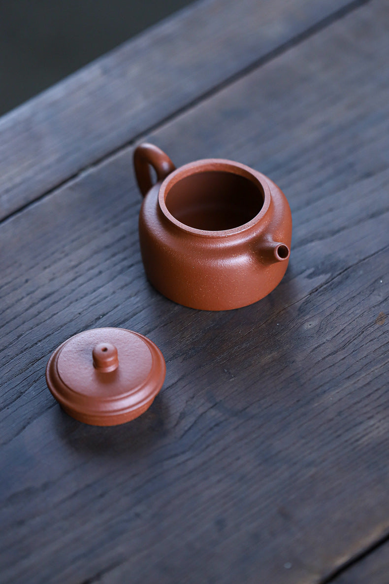 [Chingshui Tang 青水堂] Handmade Yixing Original Ore Sandy Purple Clay "Dezhong" Teapot – 150ml Zen-Inspired Home Brewing Teapot with Built-in Filter