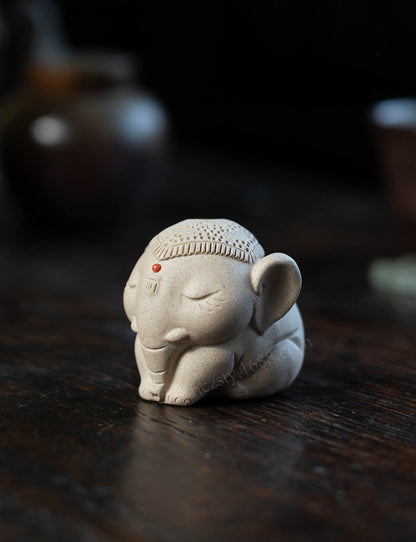 Gohobi Handmade Ceramic YiXing Clay Elephant Ornament Tea pet