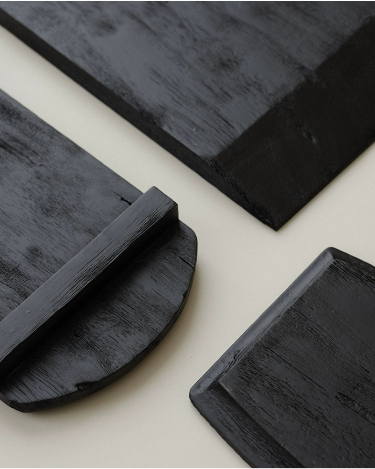 Plateau noir en bois carbonisé de style japonais Gohobi Wabi-Sabi 003