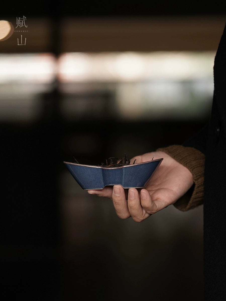 [賦山敘 x Gohobi] Splash-Blue Carved Bamboo Tea Scoop – Silver-Rimmed Ceramic Cha He for Gongfu Tea Serving