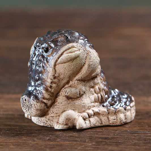 Yixing purple sand tea pet crocodile ornament handmade financial crocodile cover drag tea ceremony tea set accessories tea table tea play accessories