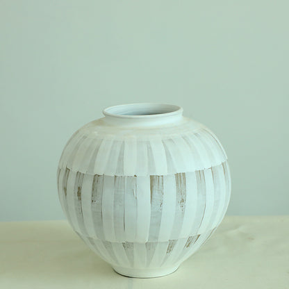 Gohobi Wabi-Sabi White Coarse Pottery Vase