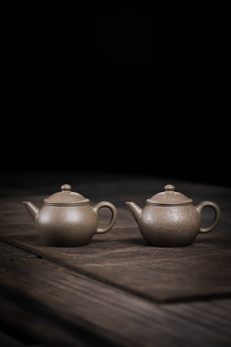 [Chingshui Tang 青水堂] Handmade Yixing Zisha Sandy Purple Clay Teapot – 130ml Handmade Original Ore Qing Jiangpo Clay Bala Shui Ping Teapot, Small Gongfu Purple Clay Teaware with Built-in Filter
