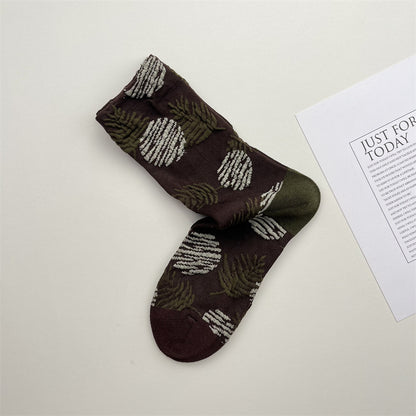 Gohobi Japanese Embossed Floral Mid-Calf Socks