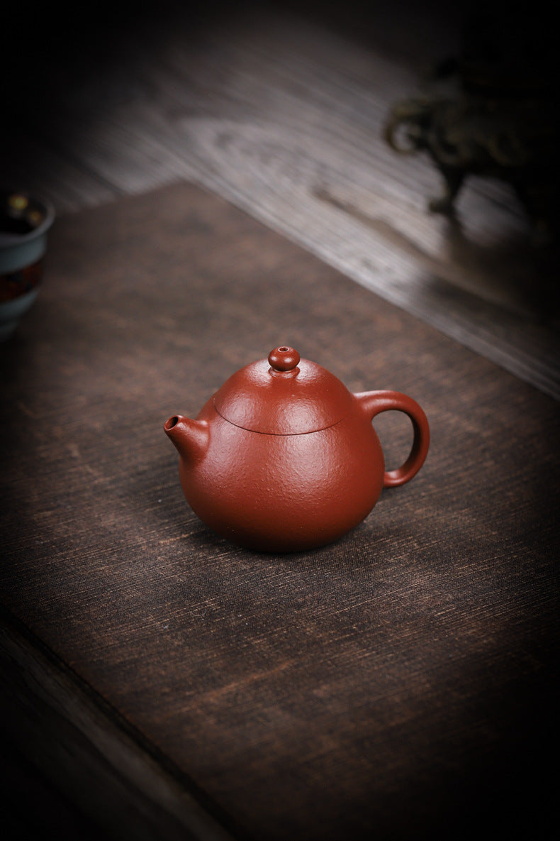 [Chingshui Tang 青水堂] Handmade Yixing Red Zisha Clay Teapot – 150ml Handmade Original Ore Raw Zhuni Clay Wen Dan Style Teapot with Built-in Filter, Small Gongfu Purple Clay Teaware