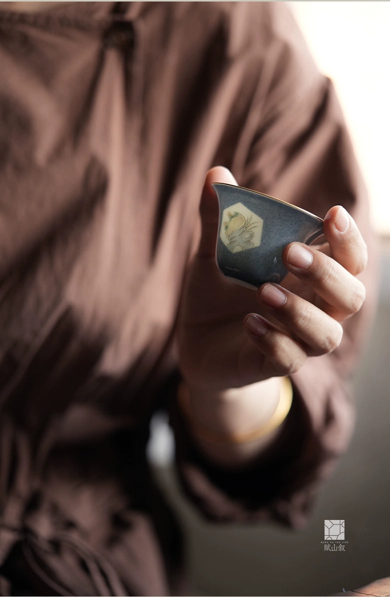 [賦山敘 x Gohobi] “Splash-Blue Stone & Poetry” Teacup Set – 3pcs Handcrafted Jingdezhen Ceramic Gongfu Tasting Cups