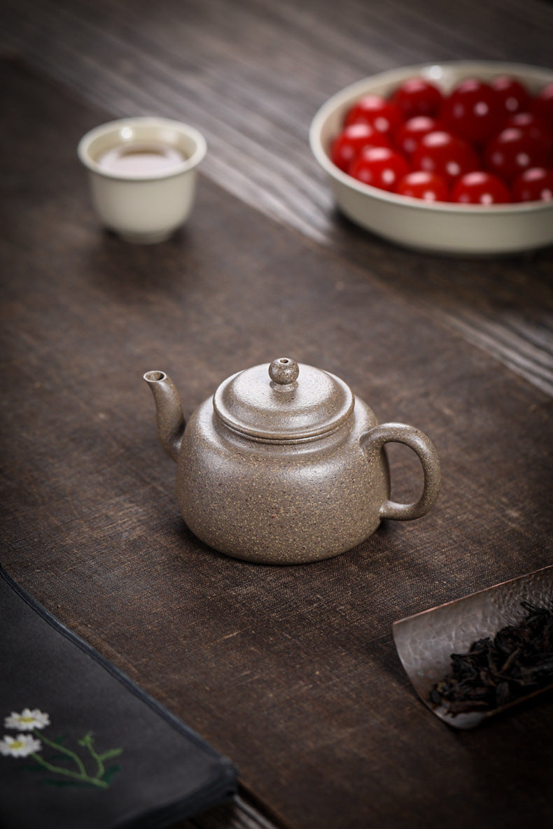 [Chingshui Tang 青水堂] Handmade Yixing Zisha Sandy Purple Clay Teapot – 170ml Original Ore Qing jiangpo Clay, Handmade Light Body with Built-in Filter, Traditional Chinese Purple Clay Teaware