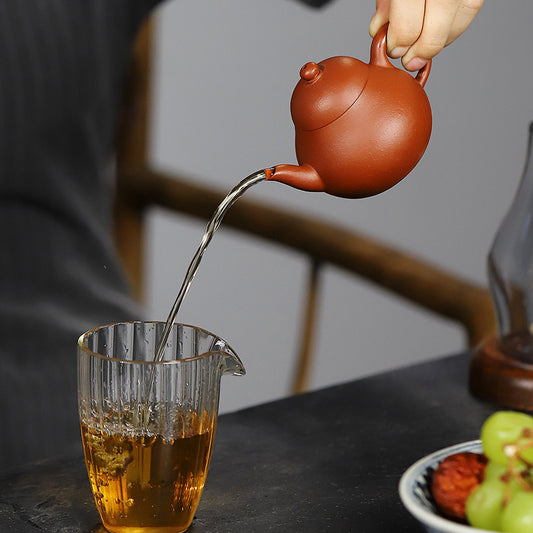 [Chingshui Tang 青水堂] Handmade Yixing Red Zisha Clay Teapot – 130ml Handmade Original Ore Raw Zhuni Pear-Shaped Teapot, Gongfu Tea Brewing Small Yixing Teaware
