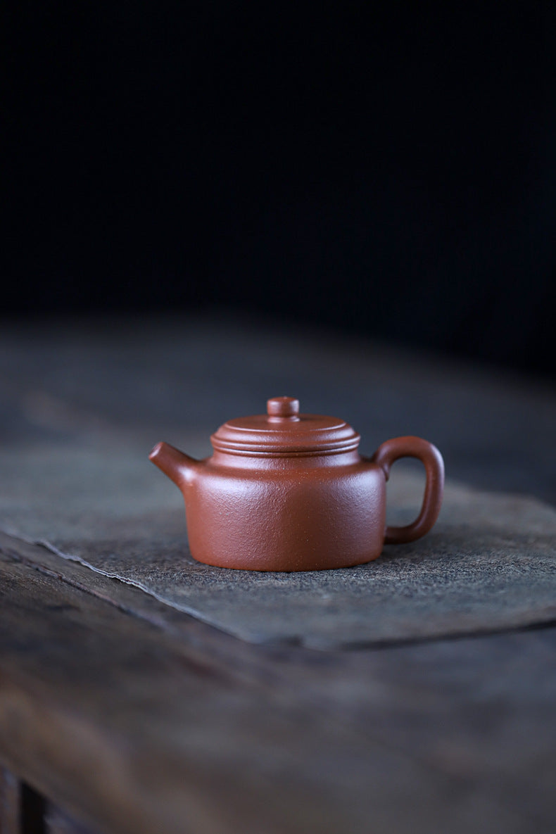 [Chingshui Tang 青水堂] Handmade Yixing Original Ore Sandy Purple Clay "Dezhong" Teapot – 150ml Zen-Inspired Home Brewing Teapot with Built-in Filter