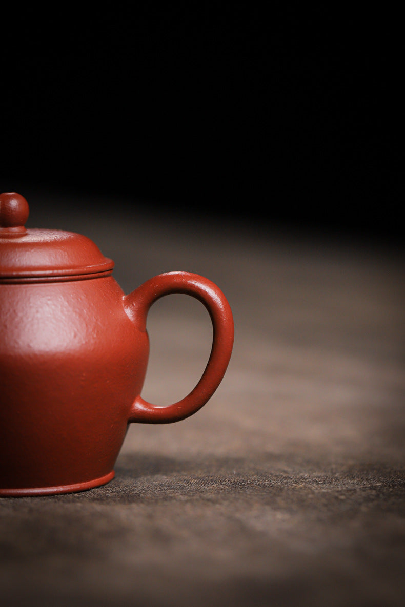 [Chingshui Tang 青水堂] Handemade Yixing Red Zisha Clay Teapot – 100ml Original Ore Zhuni, Traditional Weng-Style, Thin Body, Built-in Filter, Handmade Gongfu Teapot