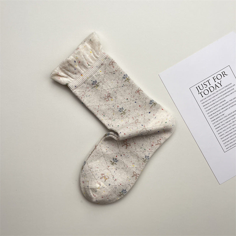 Gohobi Japanese Vintage Bubble Edge Floral Mid-Calf Socks