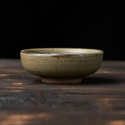 Gohobi Petite assiette à sauce de style japonais faite à la main