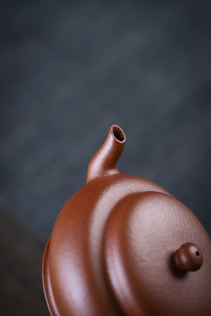 [Chingshui Tang 青水堂] Handmade Yixing Original Ore Jiangpo Sandy Purple Clay "Flat Lantern" Teapot – 150ml Thin-Walled Home Brewing Teapot with Built-in Filter