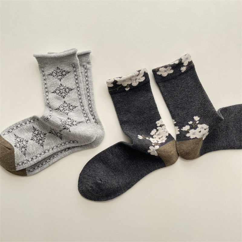 Gohobi Vintage Floral Wool Mid-Calf Socks