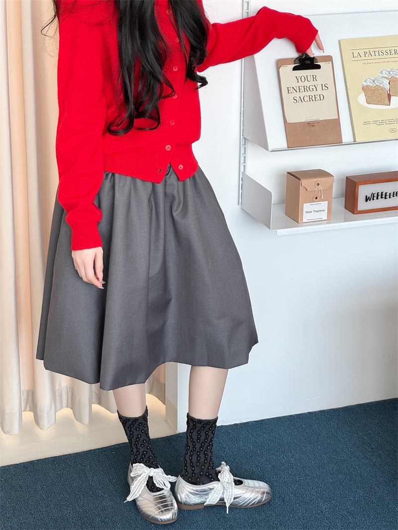 Gohobi Japanese Retro Embossed Floral Mid-Calf Socks