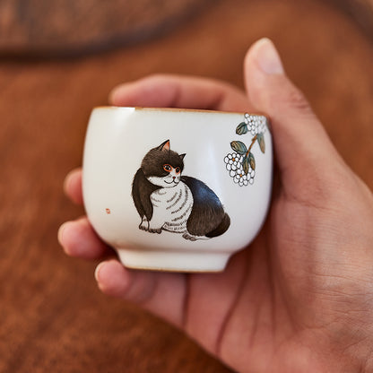 Gohobi Hand-painted Black & White Cat Hydrangeas Ceramic Tea Cup