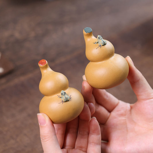 Yixing purple sand spray gourd tea pet ornament creative watermelon tea play pumpkin frog pepper tea set accessories can be raised